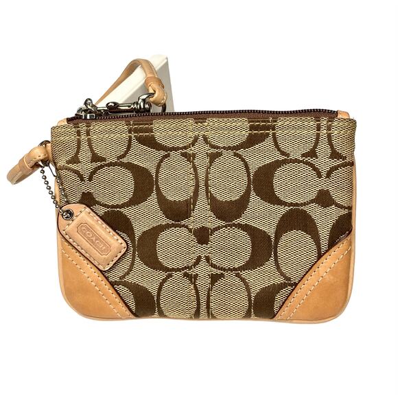NEW Coach Wristlet CC Logo Fabric & Tan Leather Trim and Strap - Picture 6 of 6